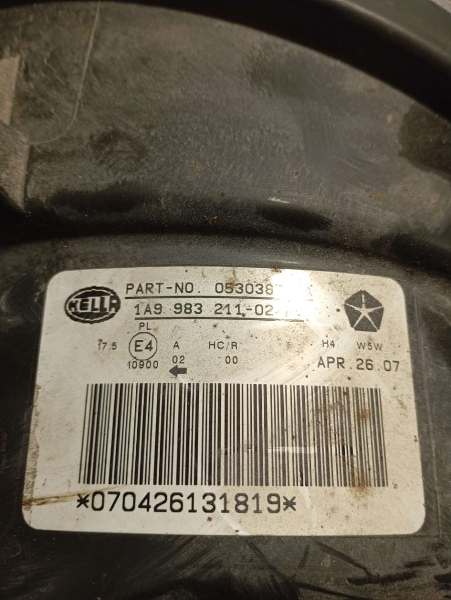 Frontlykt høyre halogen til Jeep Compass 2007-2009 (Type I, Fase 1)  (JEEP||05303874aa|1a998321102ac)