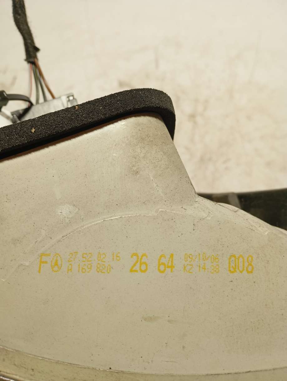 Baklykt høyre til Mercedes B-Klasse 2005-2008 (Fase 1) (W245) (W245) (MERCEDES||a1698202664)