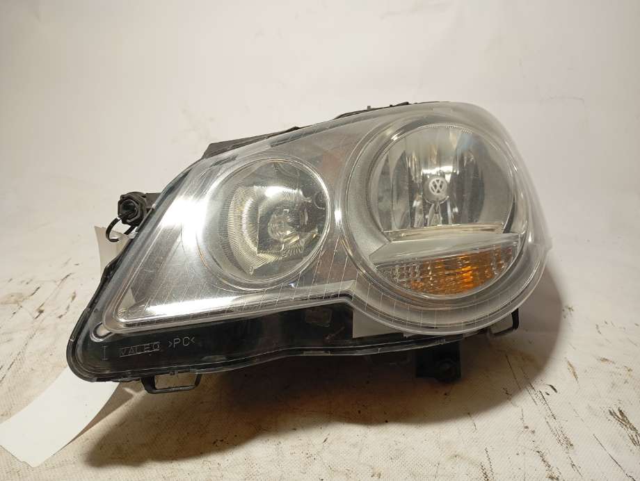 Frontlykt venstre halogen til VW Polo 2005-2009 (Type IV, Fase 2) (|6q1941007ak)