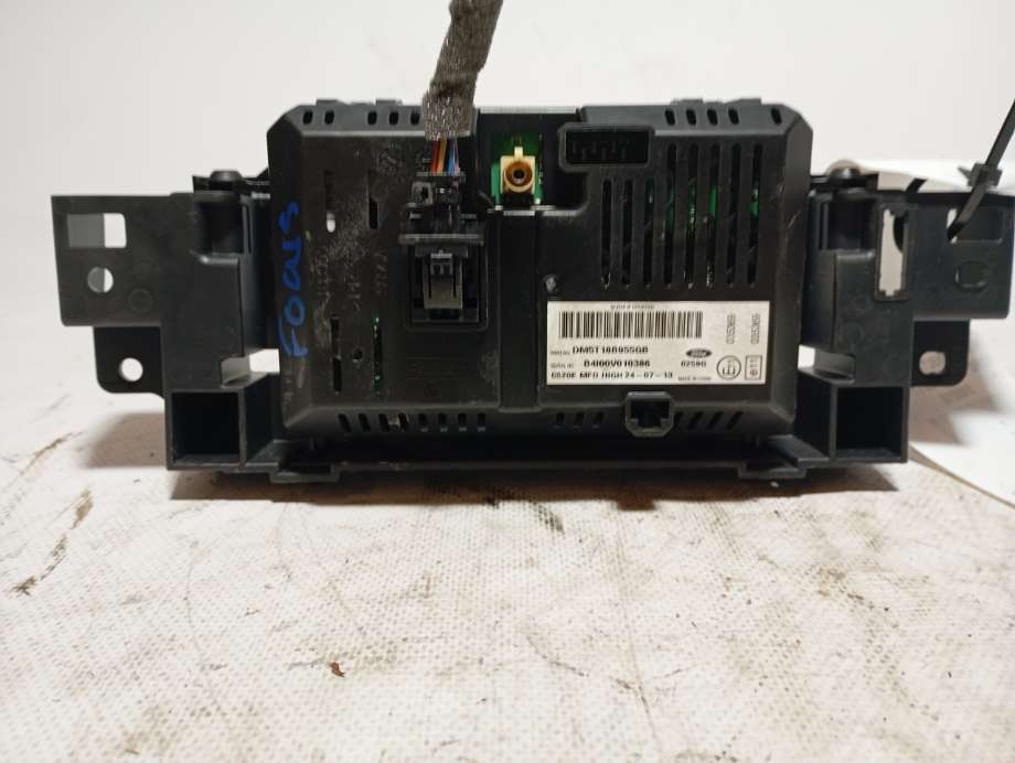 Multimedia display (MCU - Media Controller Unit) til Ford Focus 2011-2014 (Type III, Fase 1) (FORD||dm5t18b955gb)