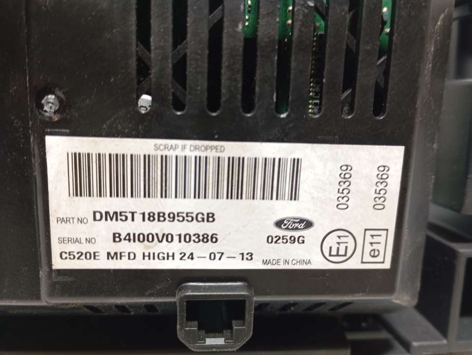 Multimedia display (MCU - Media Controller Unit) til Ford Focus 2011-2014 (Type III, Fase 1) (FORD||dm5t18b955gb)