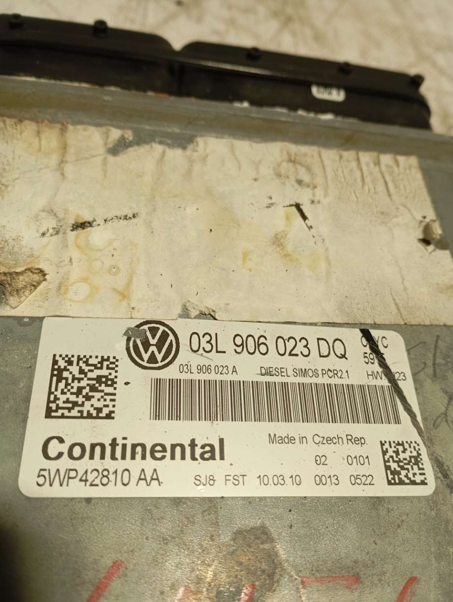 Styreenhet motor til VW Golf VI 2008-2012  (|03l906023DQ)