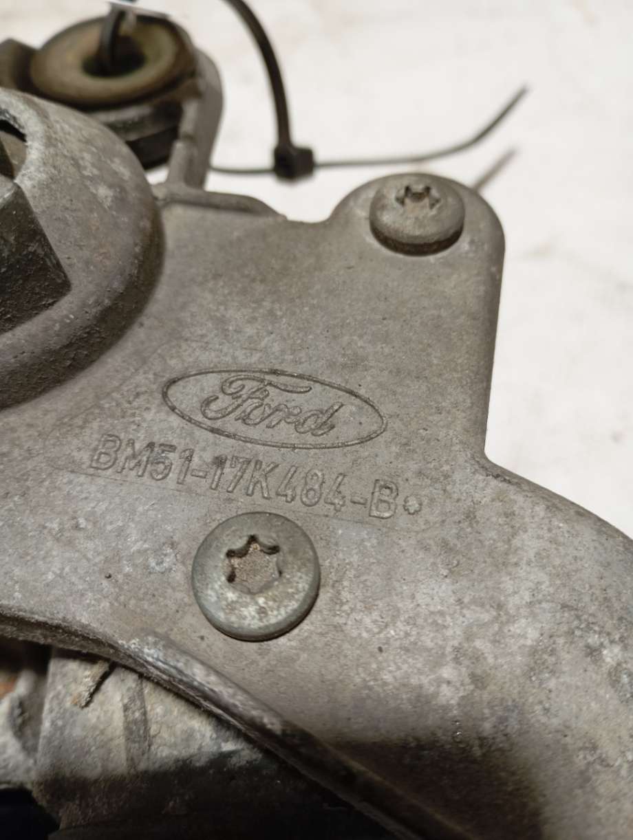 Viskermotor frontrute til Ford Focus 2011-2014 (Type III, Fase 1)  (|bm5117k484b)