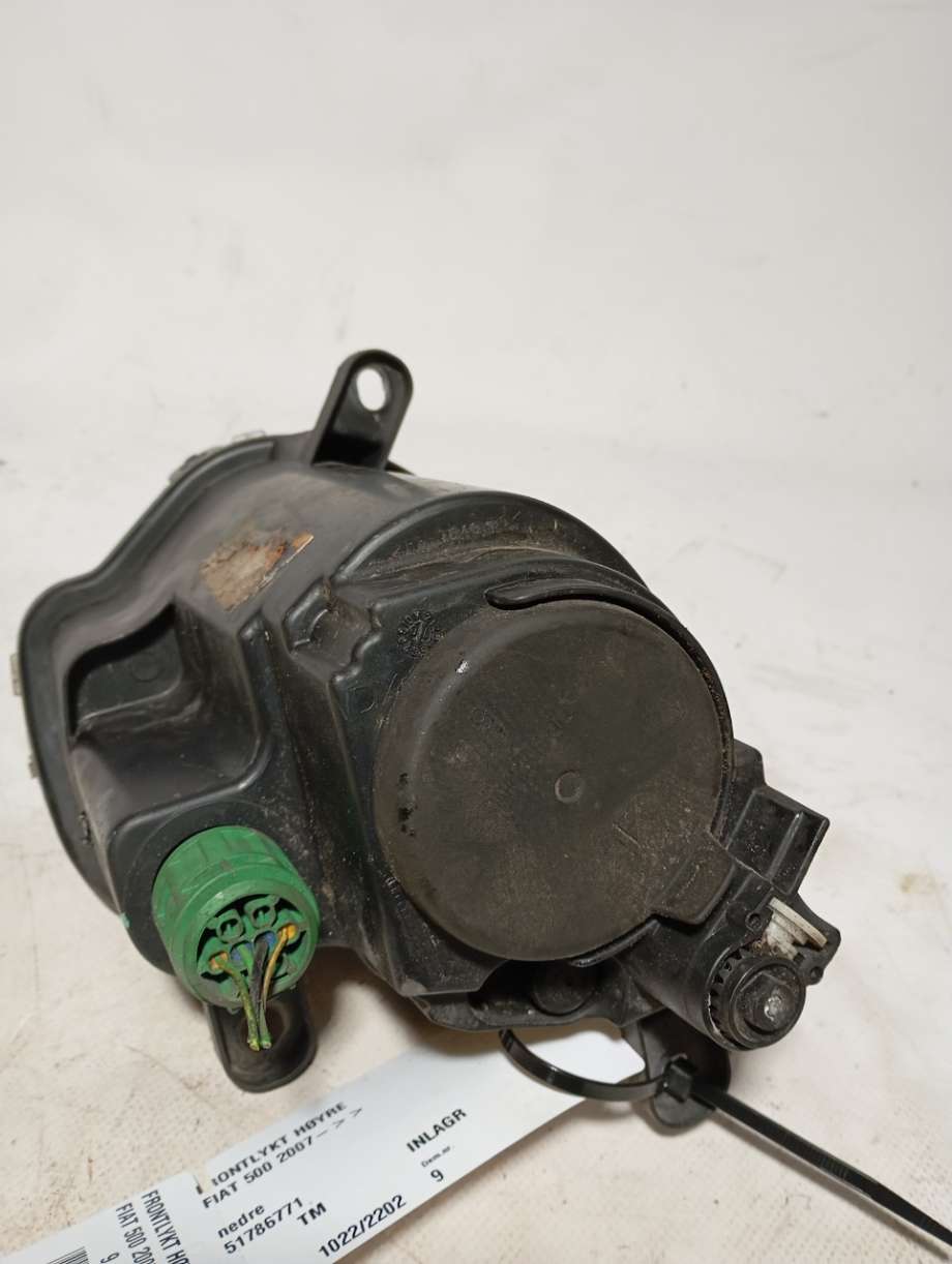 Frontlykt høyre halogen til Fiat 500 2008-2020  (|51786771)
