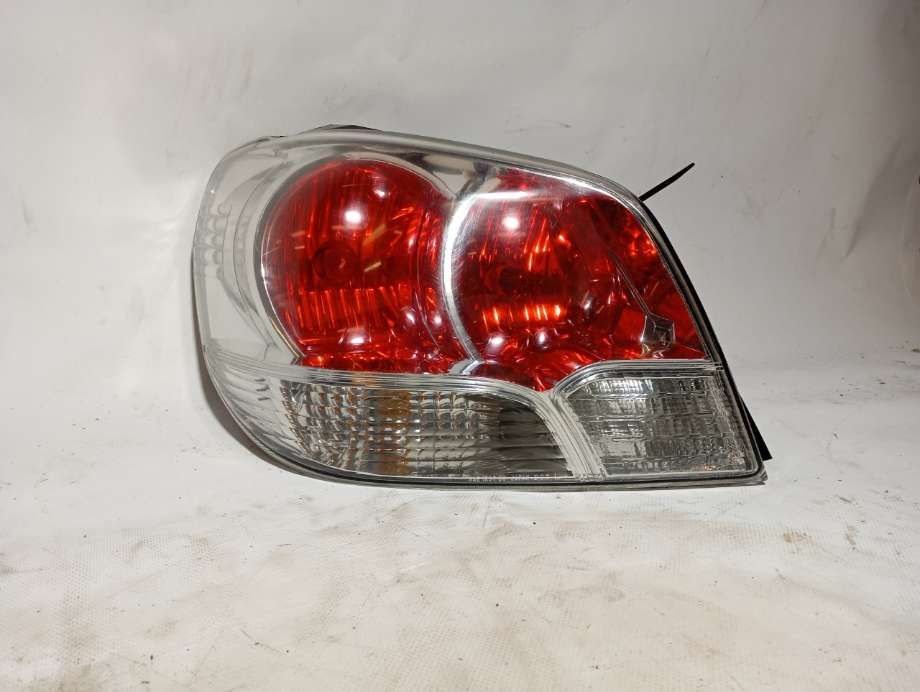 Baklykt venstre til Mitsubishi Outlander 2003-2006 (Type I)