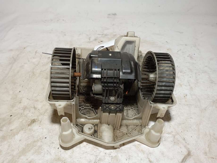 Varmeapparat motor til Mercedes S-Klasse 2013-2020 (W222) (W222) (|a2228202214|a2229060301)