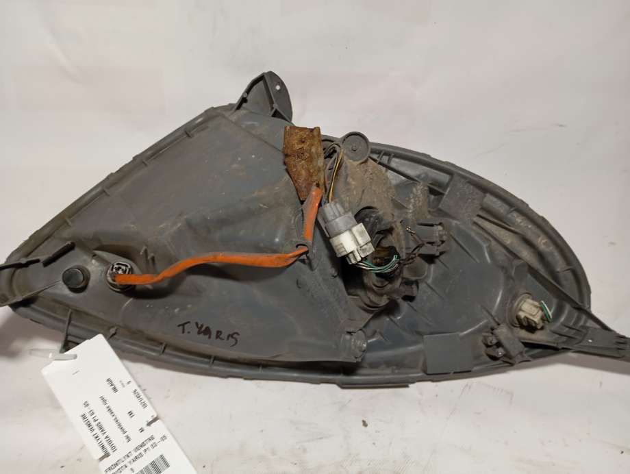 Frontlykt venstre halogen til Toyota Yaris 2003-2005 (Type I, Fase 2)