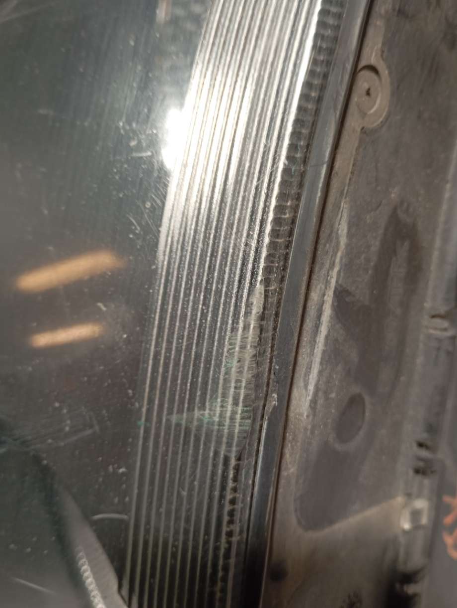 Frontlykt venstre halogen til VW Crafter 2006-2011 (Type I, Fase 1)  (|1er24701701)