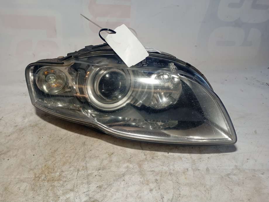 Frontlykt høyre xenon til Audi A4 2004-2008 (Type III) (B7) (B7) (|8e0941004bm)