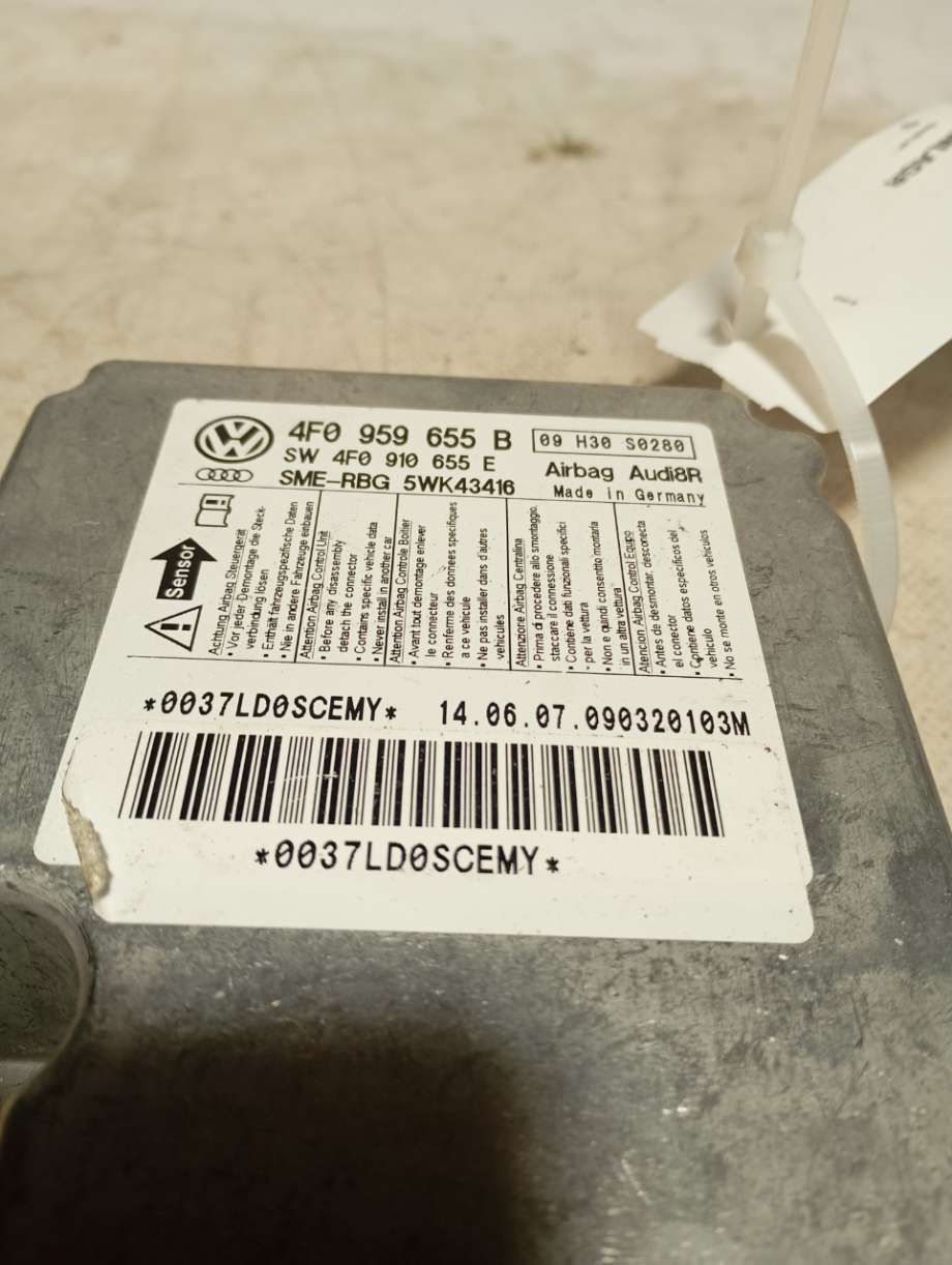 Airbag elektronikk til Audi A6 2005-2008 (Type III, Fase 1) (C6) (C6) (|4f0959655b)