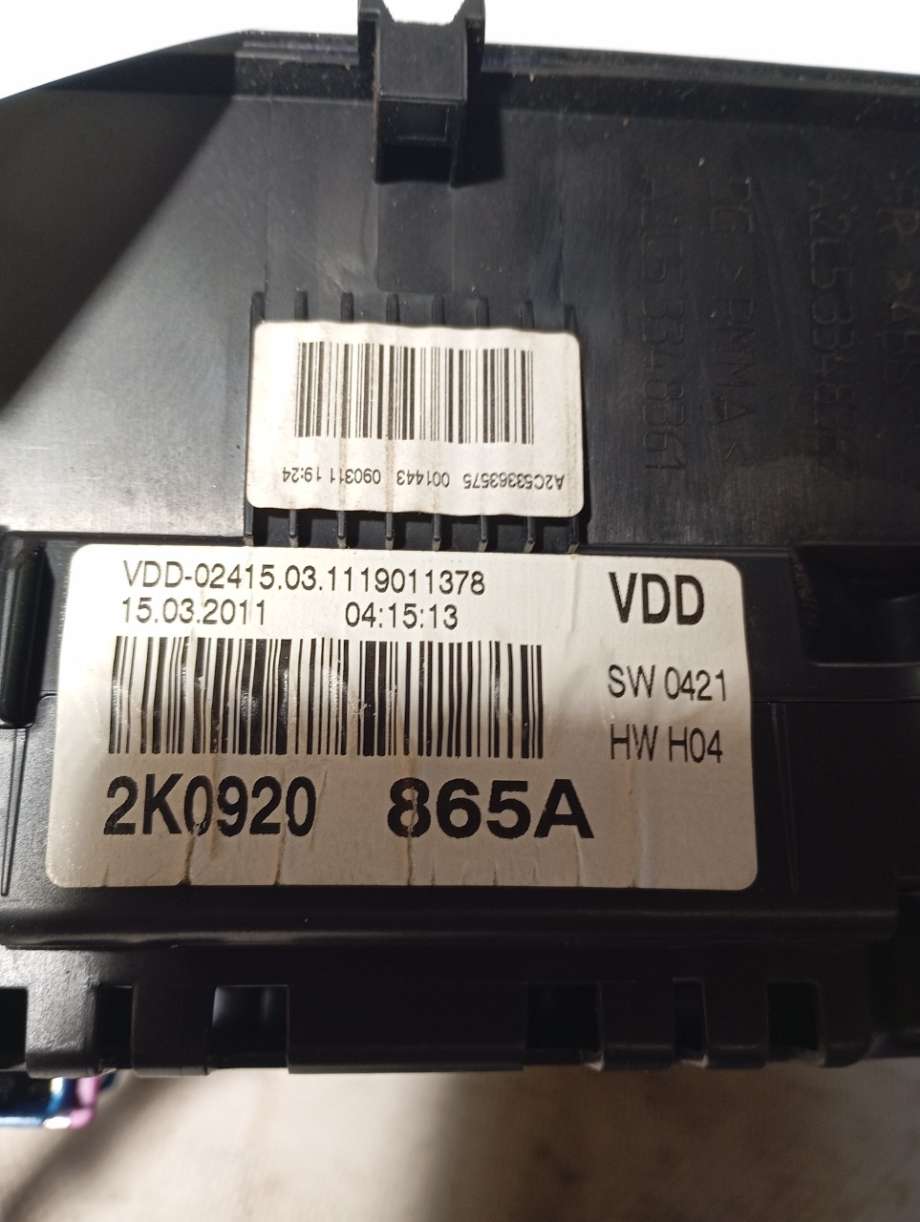 Speedometer til VW Caddy 2010-2015 (Type III, Fase 2)  (|2k0920865a)