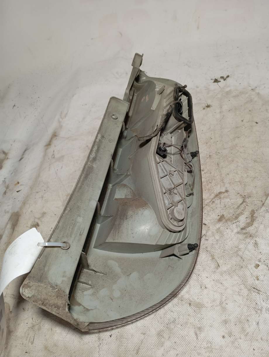 Baklykt venstre til Škoda Roomster 2006-2010 (Fase 1) (SKODA||zsb5j7945095)