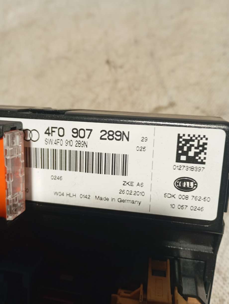 Styreenhet diverse til Audi A6 2005-2008 (Type III, Fase 1) (C6) (C6) (|4f0907289n)