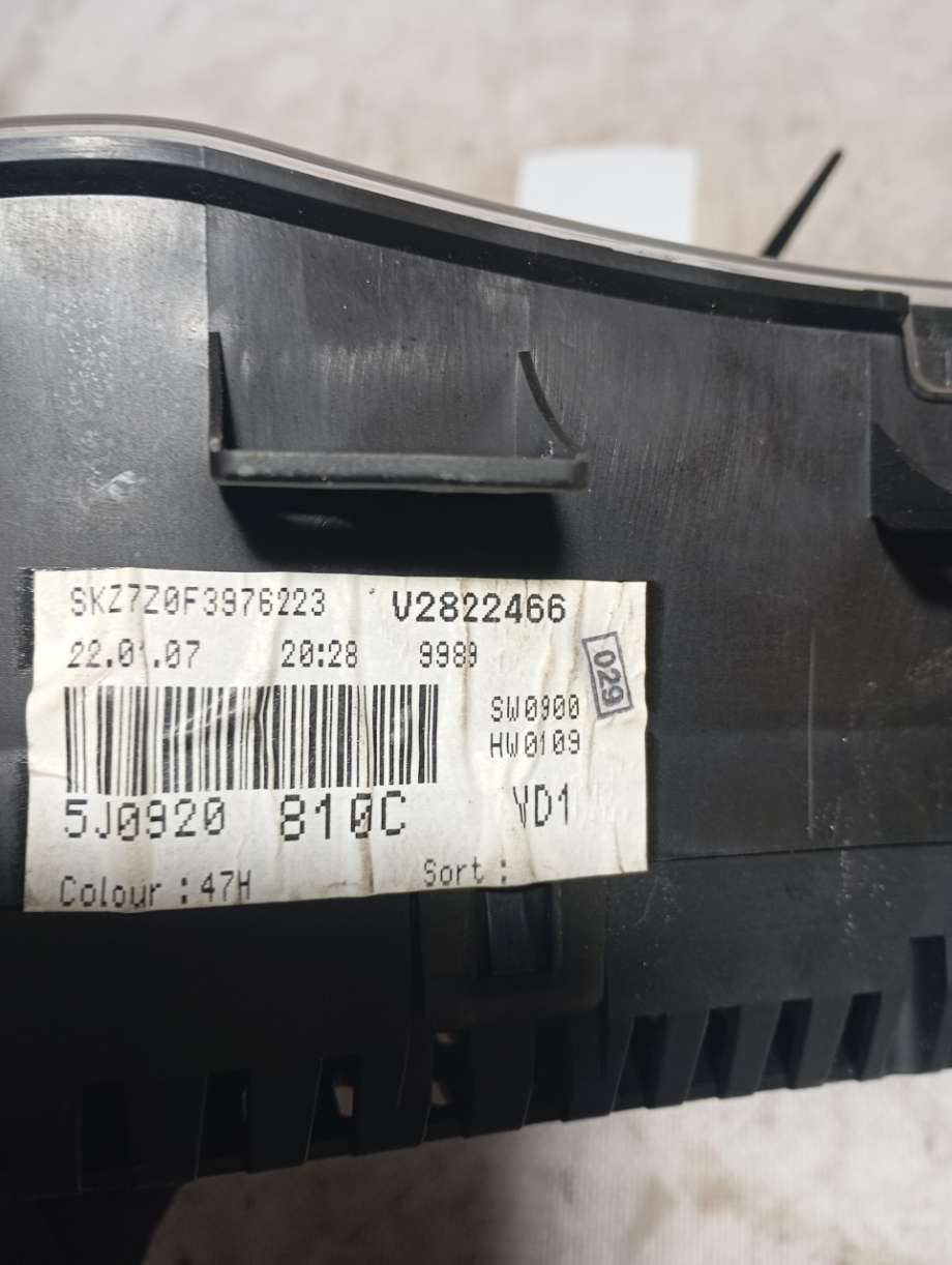 Speedometer til Škoda Roomster 2006-2010 (Fase 1) (SKODA||5j0920810c)