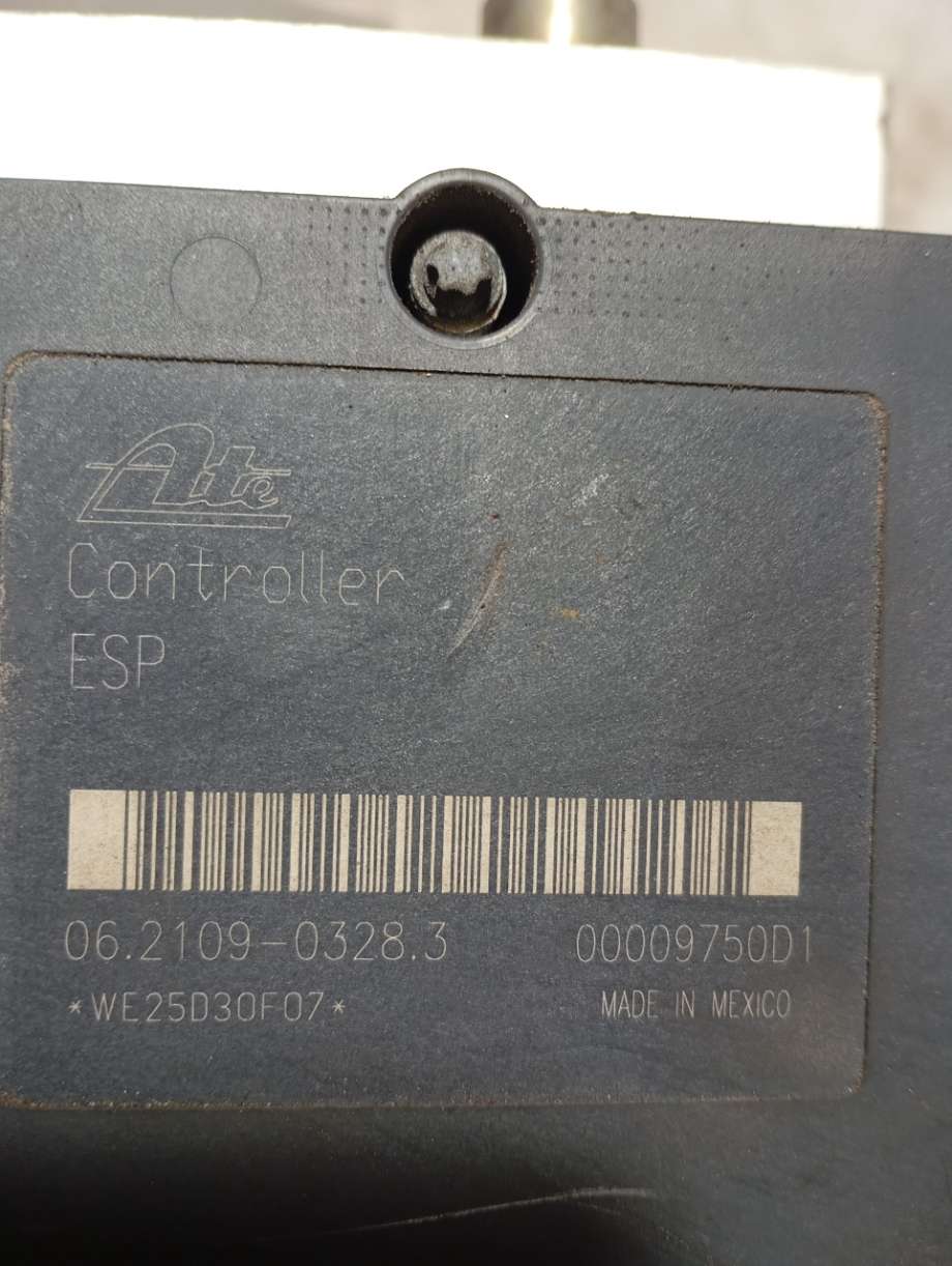 ABS sentral til Nissan Pathfinder 2005-2010 (Fase 1) (R51) (R51) (|06210903283|00009750d1)