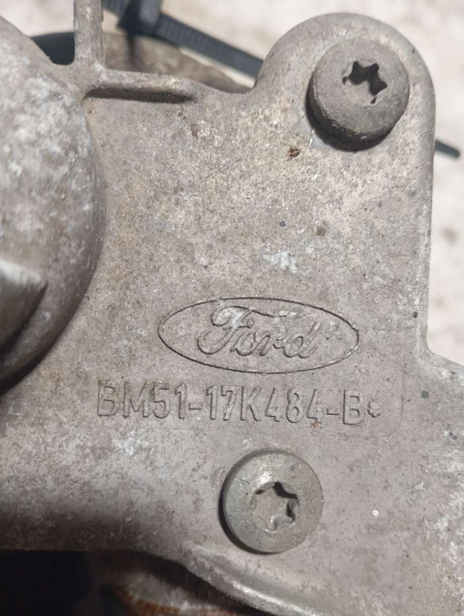 Viskermotor frontrute til Ford Focus 2011-2014 (Type III, Fase 1)  (|bm5117k484b|bm5117504bh)