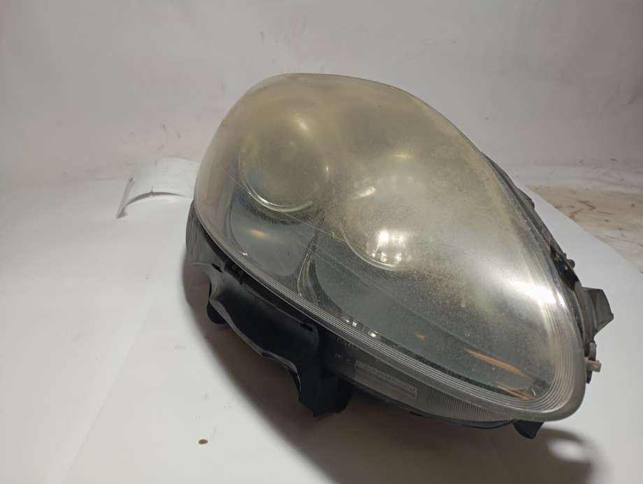Frontlykt høyre xenon til Fiat Croma 2006-->>  (FIAT||51824214)