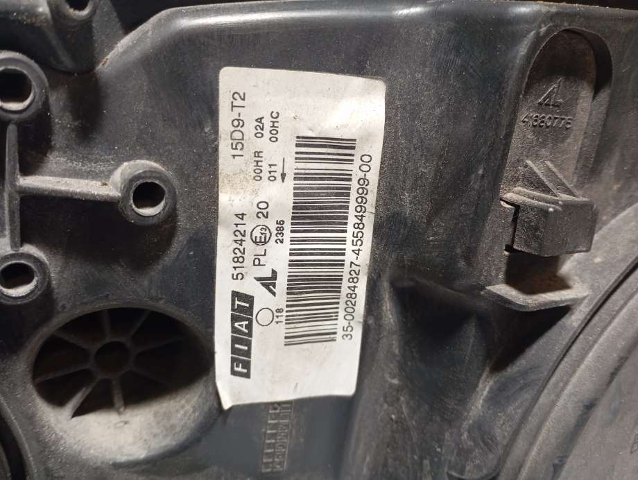 Frontlykt høyre xenon til Fiat Croma 2006-->>  (FIAT||51824214)