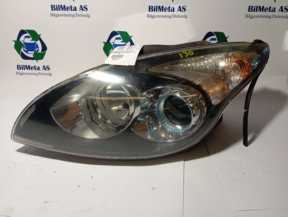 Frontlykt venstre halogen til Hyundai i30 2007-2012 (Type I) (|921012r000)