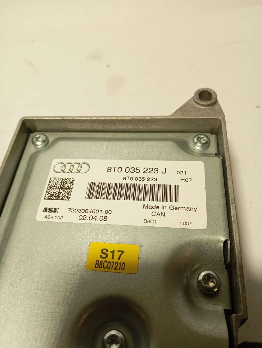 Bilstereo forsterker til Audi A4 2007-2014 (Type IV) (B8) (B8) (|8t0035223j)