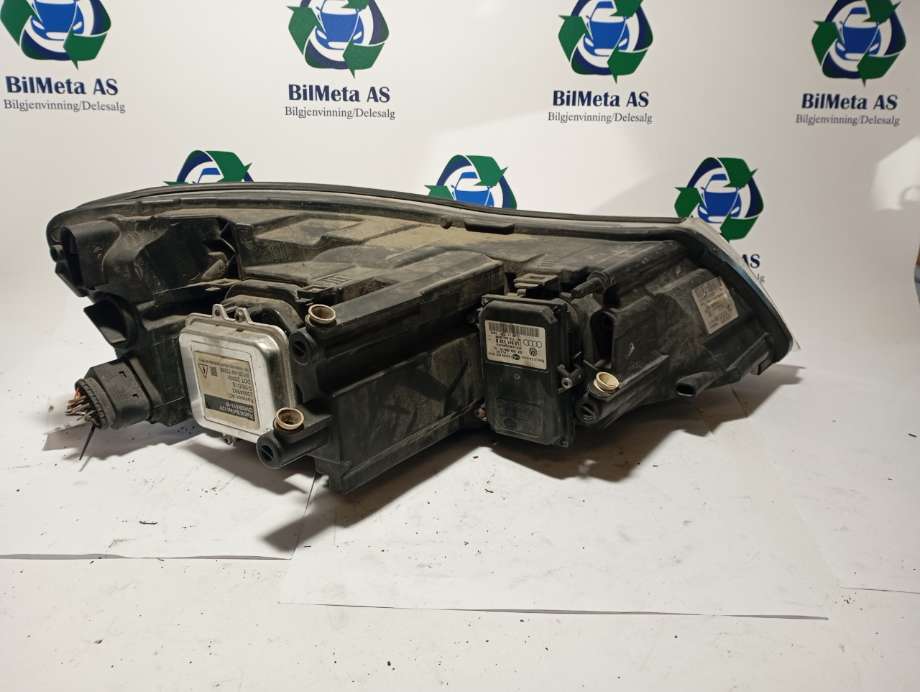Frontlykt venstre xenon til Škoda Octavia 2005-2008 (Type II, Fase 1) (|1z1941015g)