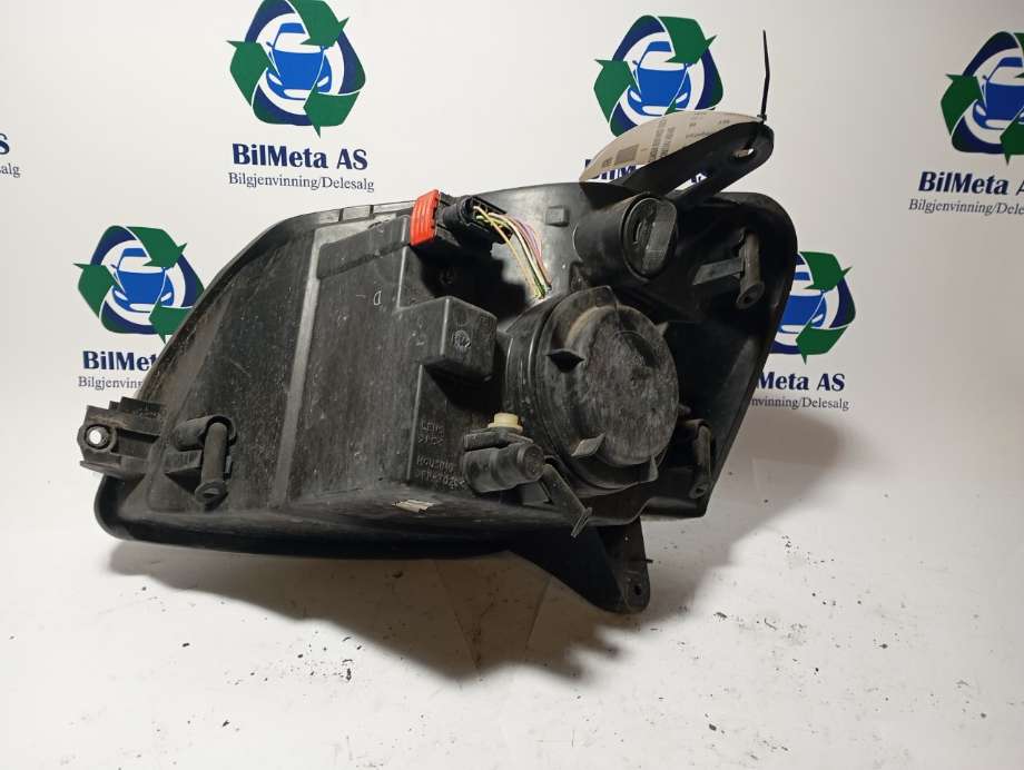 Frontlykt høyre halogen til Citroën Berlingo 2002-2008 (Type I, Fase 2)