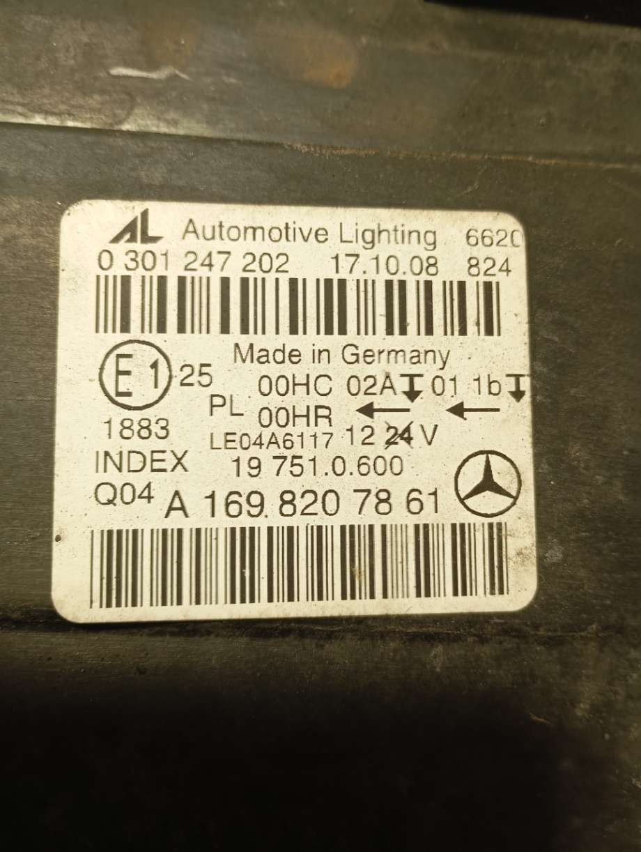 Frontlykt høyre halogen til Mercedes B-Klasse 2005-2008 (Fase 1) (W245) (W245) (|a1698207861)