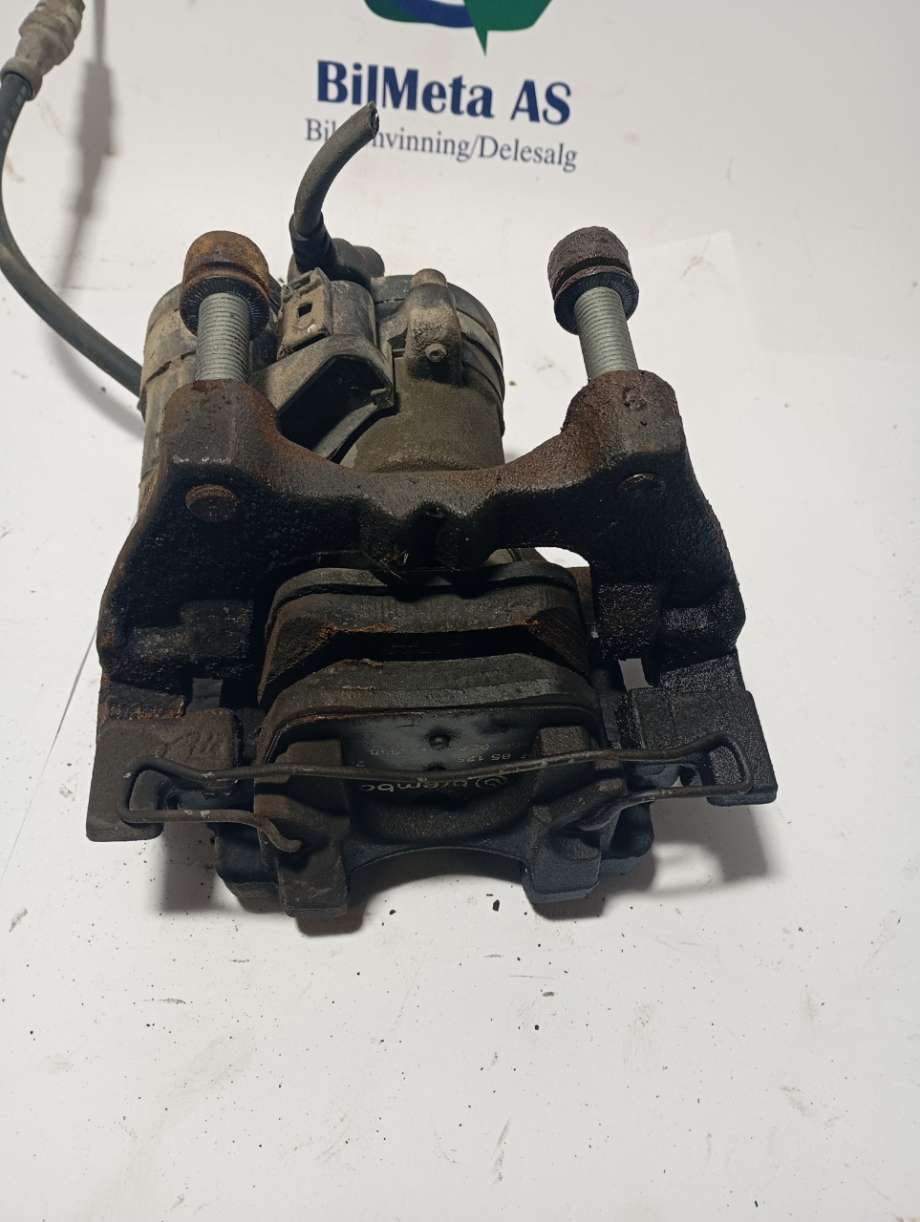 Bremsecaliper venstre bak til VW Golf VII 2012-2017 (Fase 1)  (|5q0615405)
