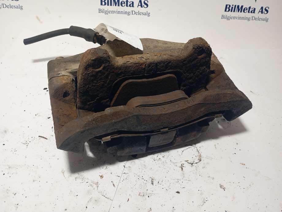 Bremsecaliper venstre foran til Volvo XC90 2002-2006 (Type I, Fase 1)