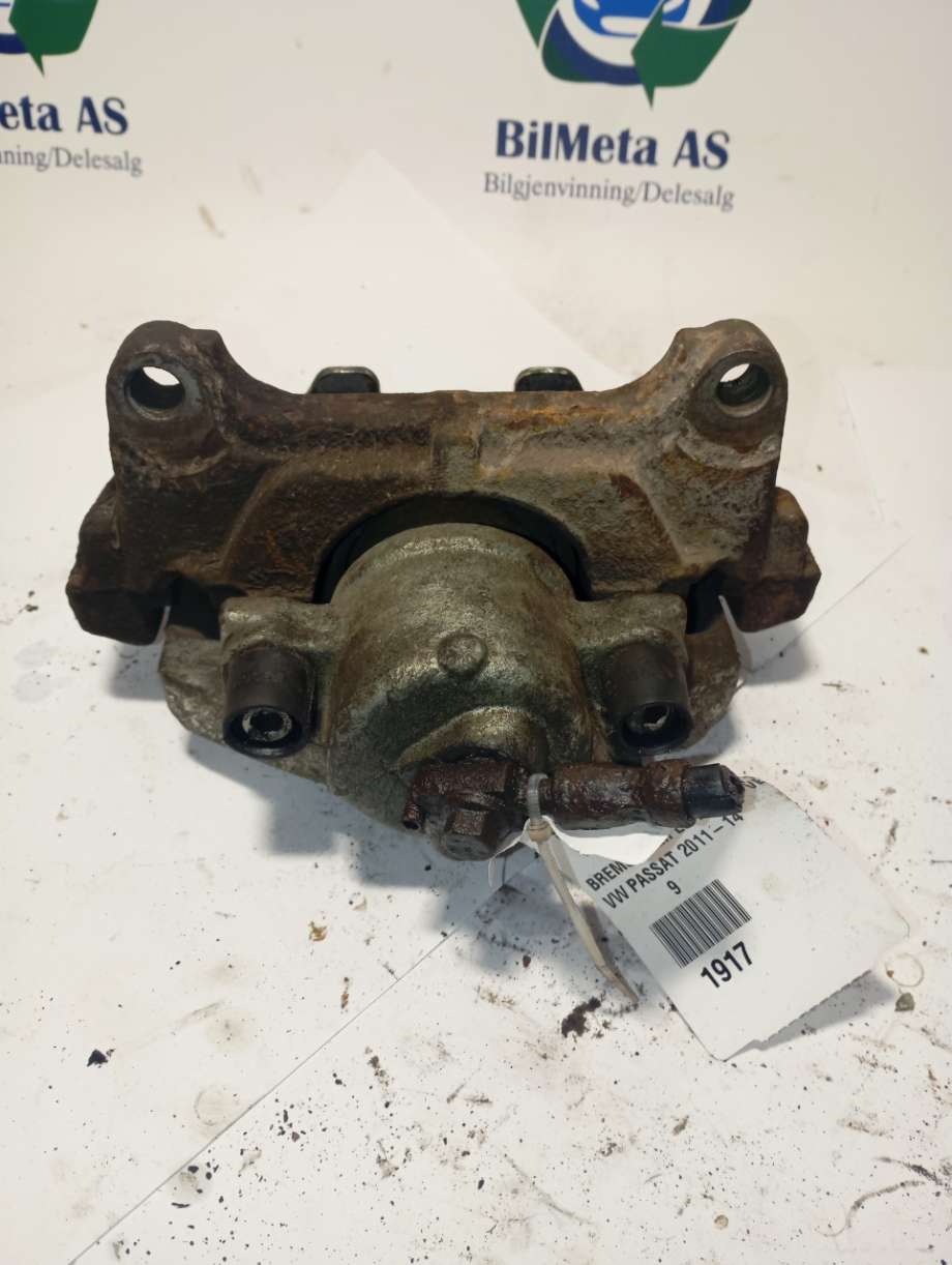 Bremsecaliper venstre foran til VW Passat 2011-2015 (B7) (B7)