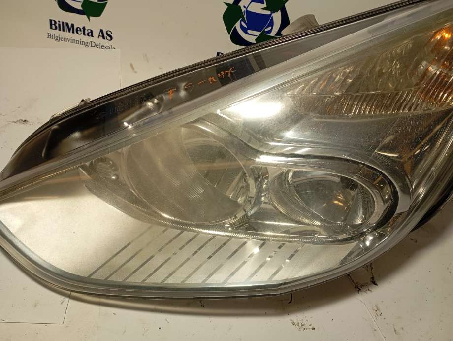Frontlykt venstre halogen til Ford S-Max 2006-2010 (Type I, Fase 1) (|6m2113w030aj)