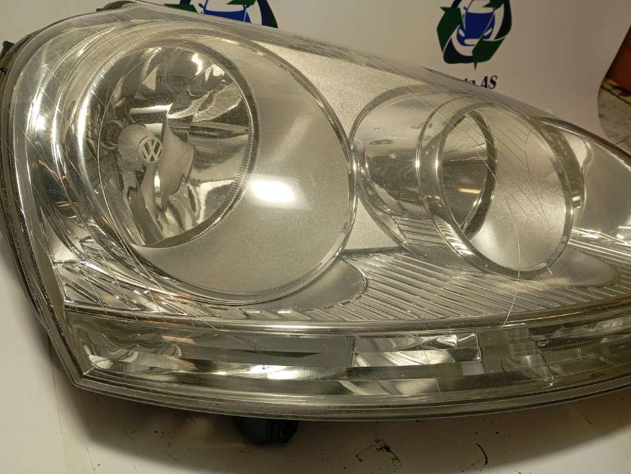 Frontlykt høyre halogen til VW Golf V, Combi 2003-2008  (|0301212204)