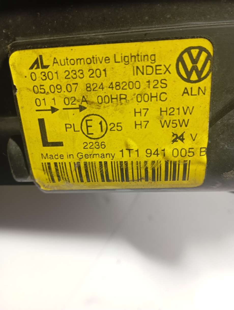 Frontlykt venstre halogen til VW Touran 2003-2006 (Type I, Fase 1)  (|1t1941005b)