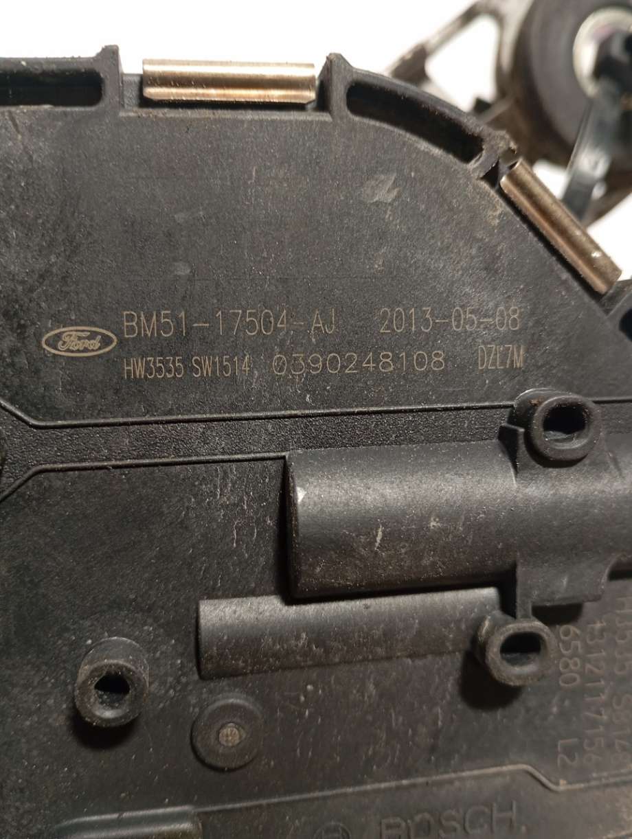 Viskermotor frontrute til Ford Focus 2011-2014 (Type III, Fase 1)  (|bm5117k484a)