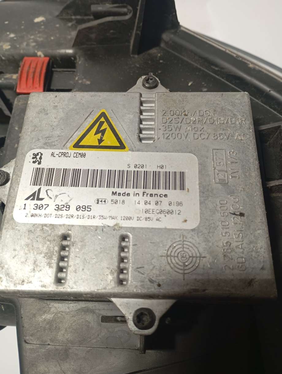 Frontlykt høyre xenon til Peugeot 407 2004-2010  (|0301213272)