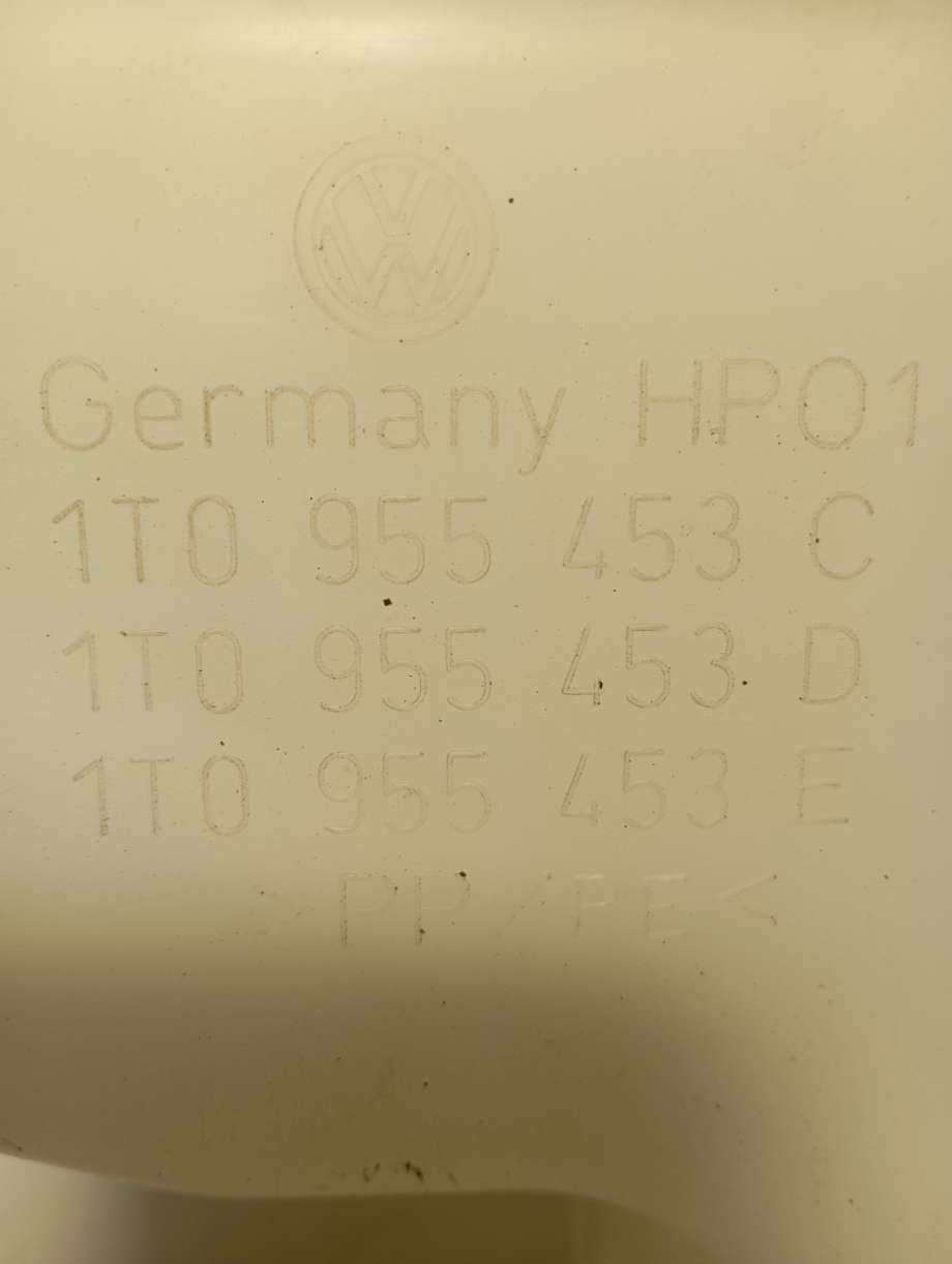 Spylertank til VW Caddy 2010-2015 (Type III, Fase 2)  (|1t0955453c)