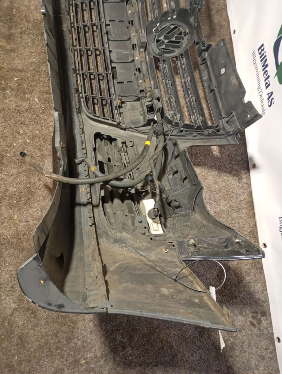Støtfanger foran til VW Passat 2005-2010 (B6) (B6)
