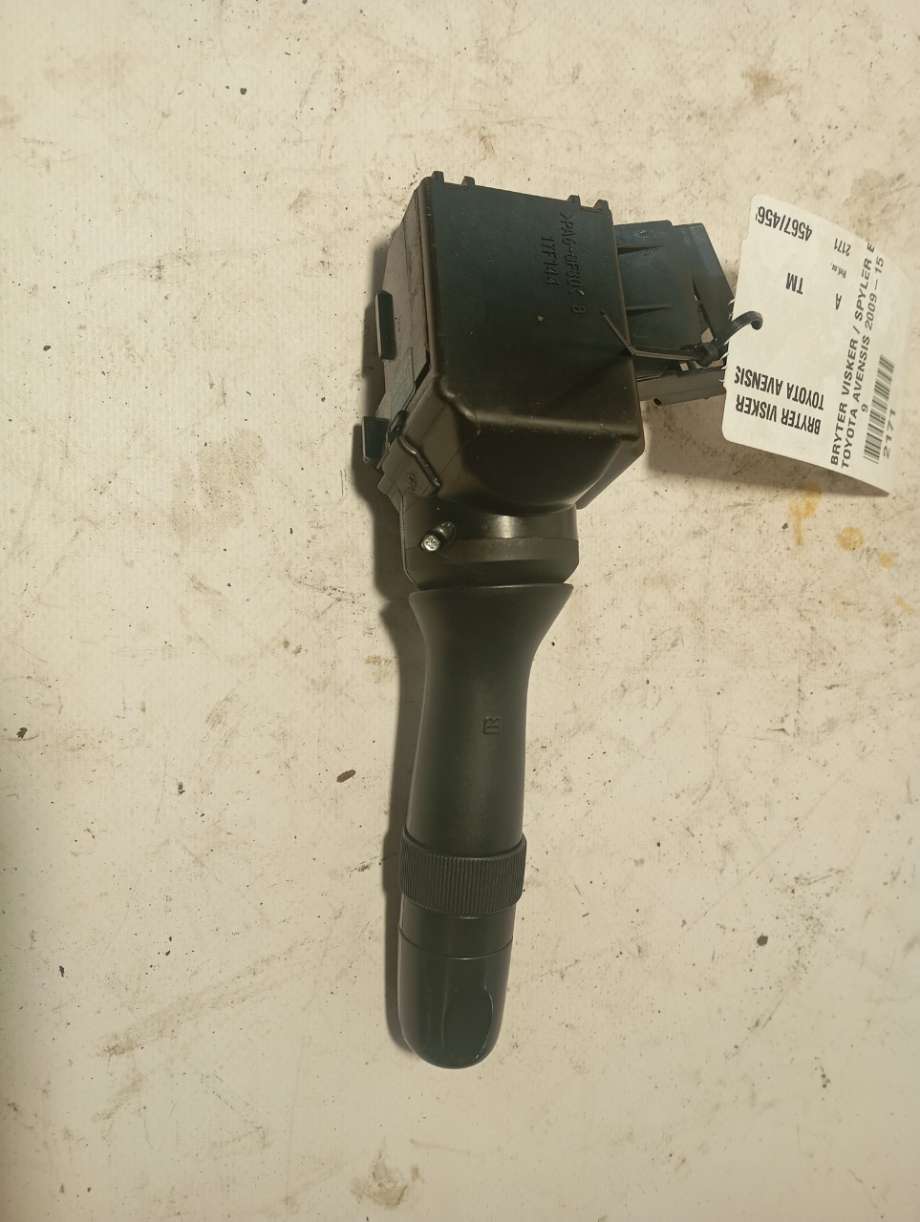 Bryter diverse til Toyota Avensis 2009-2015 (Type III, Fase 1)  (|17f381)