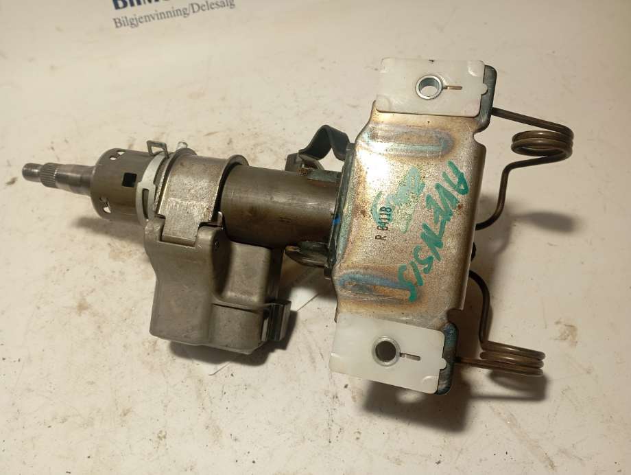 Rattaksel til Toyota Avensis 2009-2015 (Type III, Fase 1)  (|r04118)