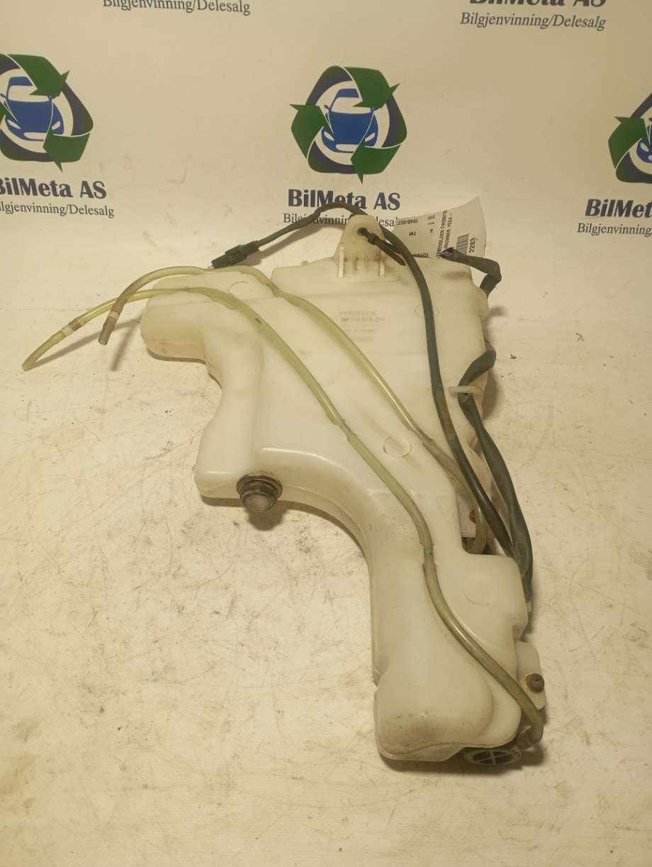 Spylertank til Toyota 4-Runner 1989-1997  (|060351639)
