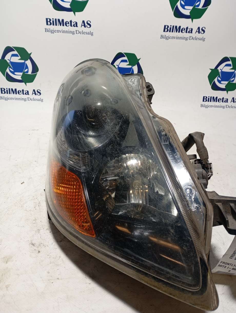 Frontlykt høyre halogen til Mitsubishi i-MiEV 2010-->>  