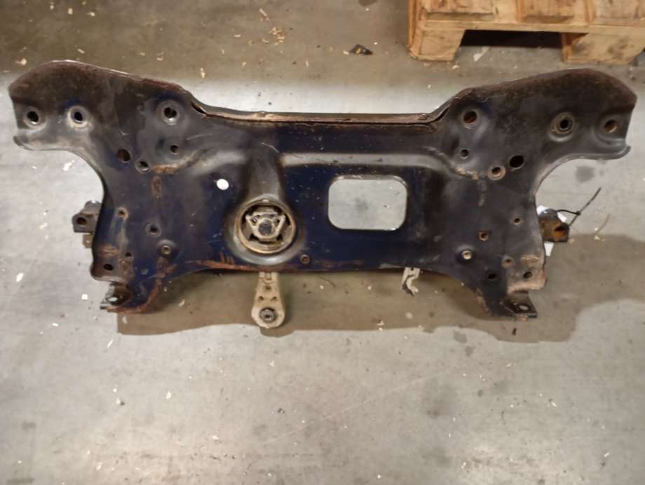 Travers foran hoved til VW Caddy 2010-2015 (Type III, Fase 2)
