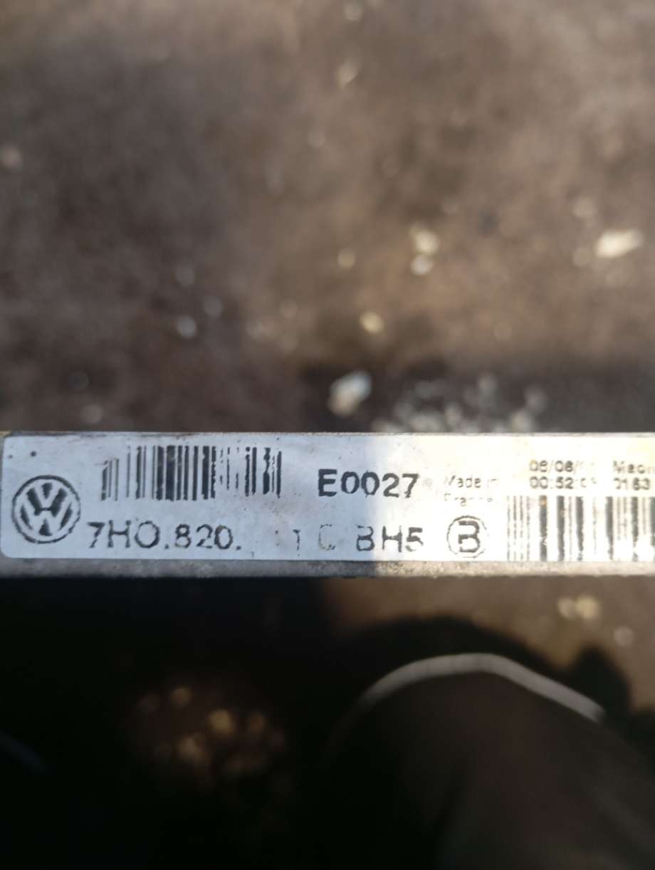 Aircondition radiator til VW Transporter / Caravelle 2003-2009 (Fase 1) (T5) (T5) (|7h0820411e)