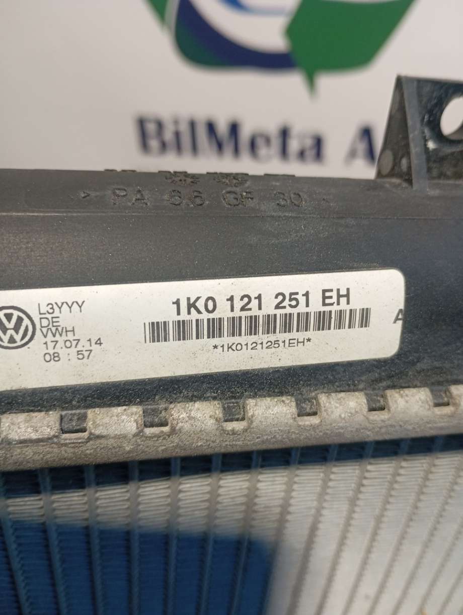 Radiator (manuell gir) til VW Caddy 2010-2015 (Type III, Fase 2)  (|1k0121251eh)
