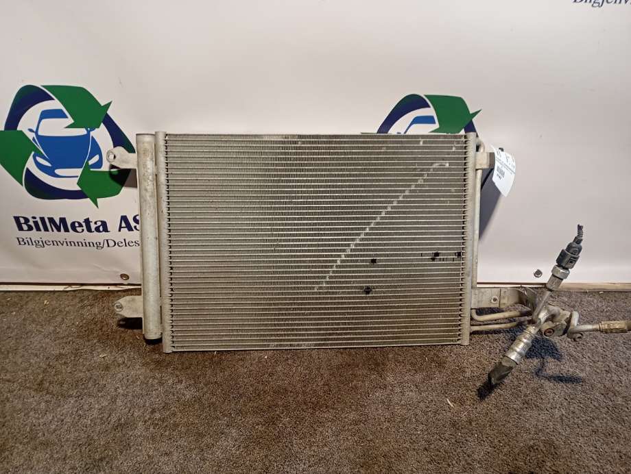 Aircondition radiator til VW Caddy 2010-2015 (Type III, Fase 2)  (|1k0820411ah)