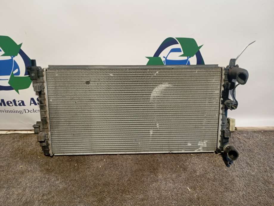Radiator (manuell gir) til Škoda Fabia 2007-2010 (Type II, Fase 1)  (|6r0121253a)