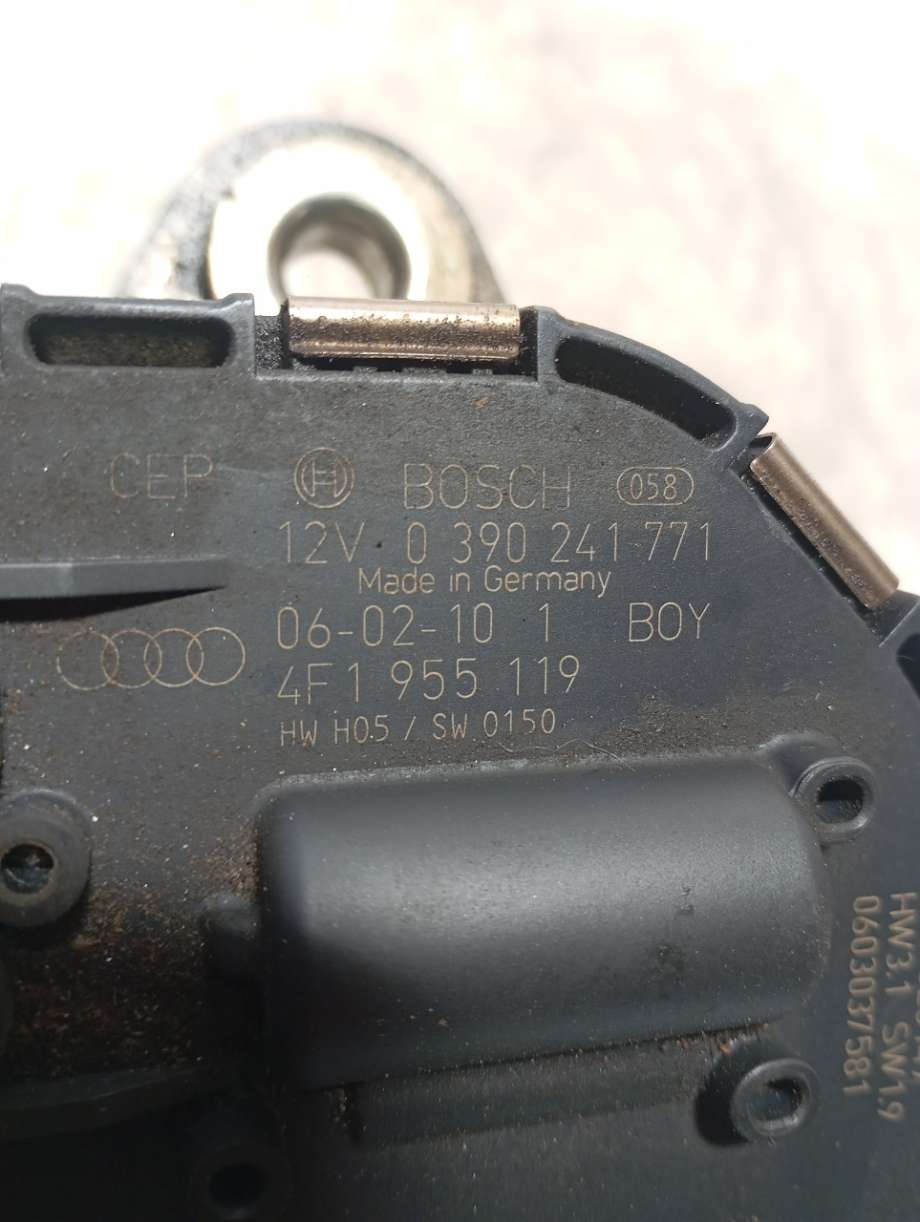 Viskermotor frontrute til Audi A6 2005-2008 (Type III, Fase 1) (C6) (C6) (|4f1955119)