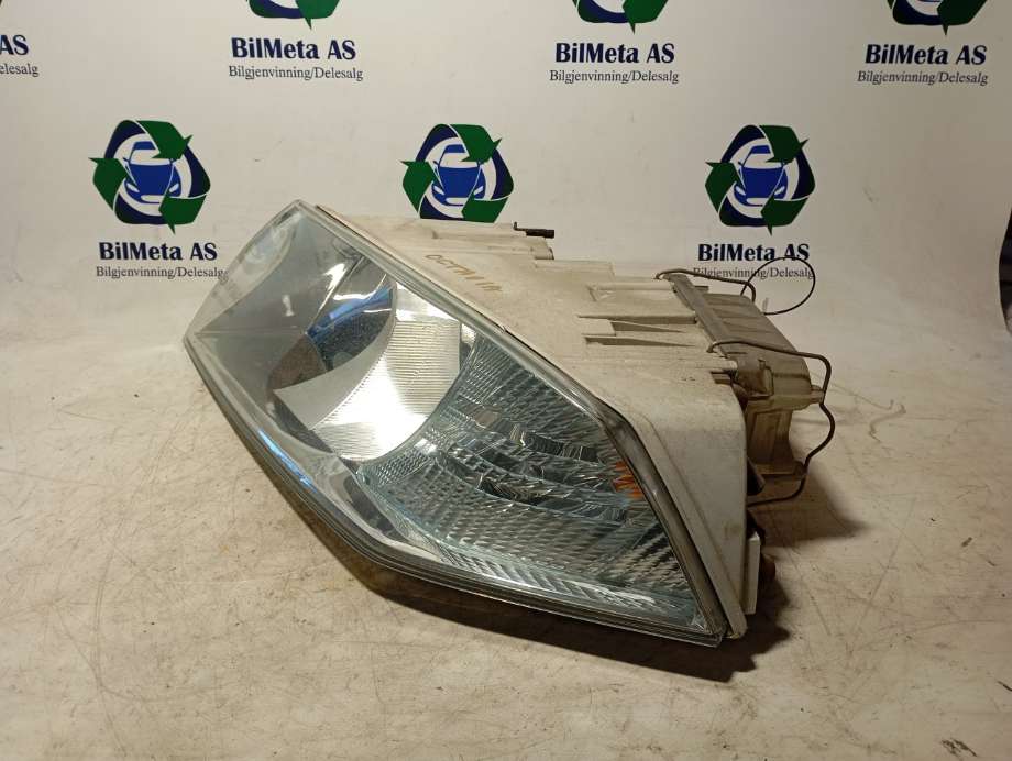 Frontlykt venstre halogen til Škoda Octavia 2005-2008 (Type II, Fase 1)