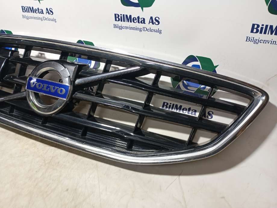 Grill til Volvo V40 2012-2019  (|31353127)