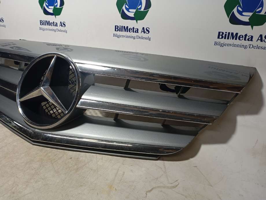 Grill til Mercedes B-Klasse 2005-2008 (Fase 1) (W245) (W245) (|a1698881660)